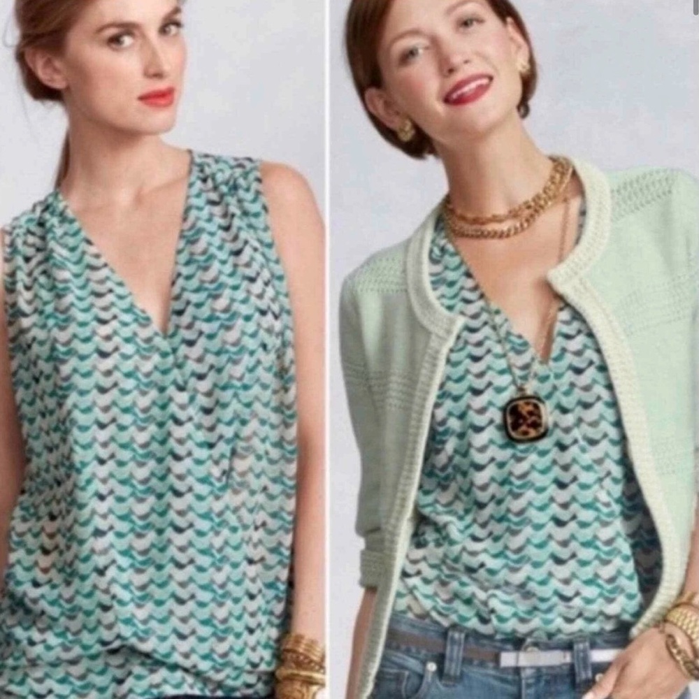CAbi #342 Women’s XSmall Sheer Sleeveless Bird‎ Print Blue Cross-Over Top EUC